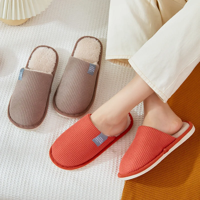 Осень-зима 2023, хлопковые тапочки из кукурузного флиса, тканевые шитья с ярлыком сбоку, новинка, термомодные хлопковые тапочки
Осень-зима 2023, хлопковые тапочки из кукурузного флиса, тканевые шитья с ярлыком сбоку, новинка, термомодные хлопковые тапочки