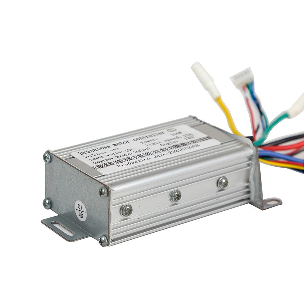 E-Scooter Controller Overheating Protection Overvoltage Protection 15*11*9cm 350W DC36V Overcurrent Protection
E-Scooter Controller Overheating Protection Overvoltage Protection 15*11*9cm 350W DC36V Overcurrent Protection