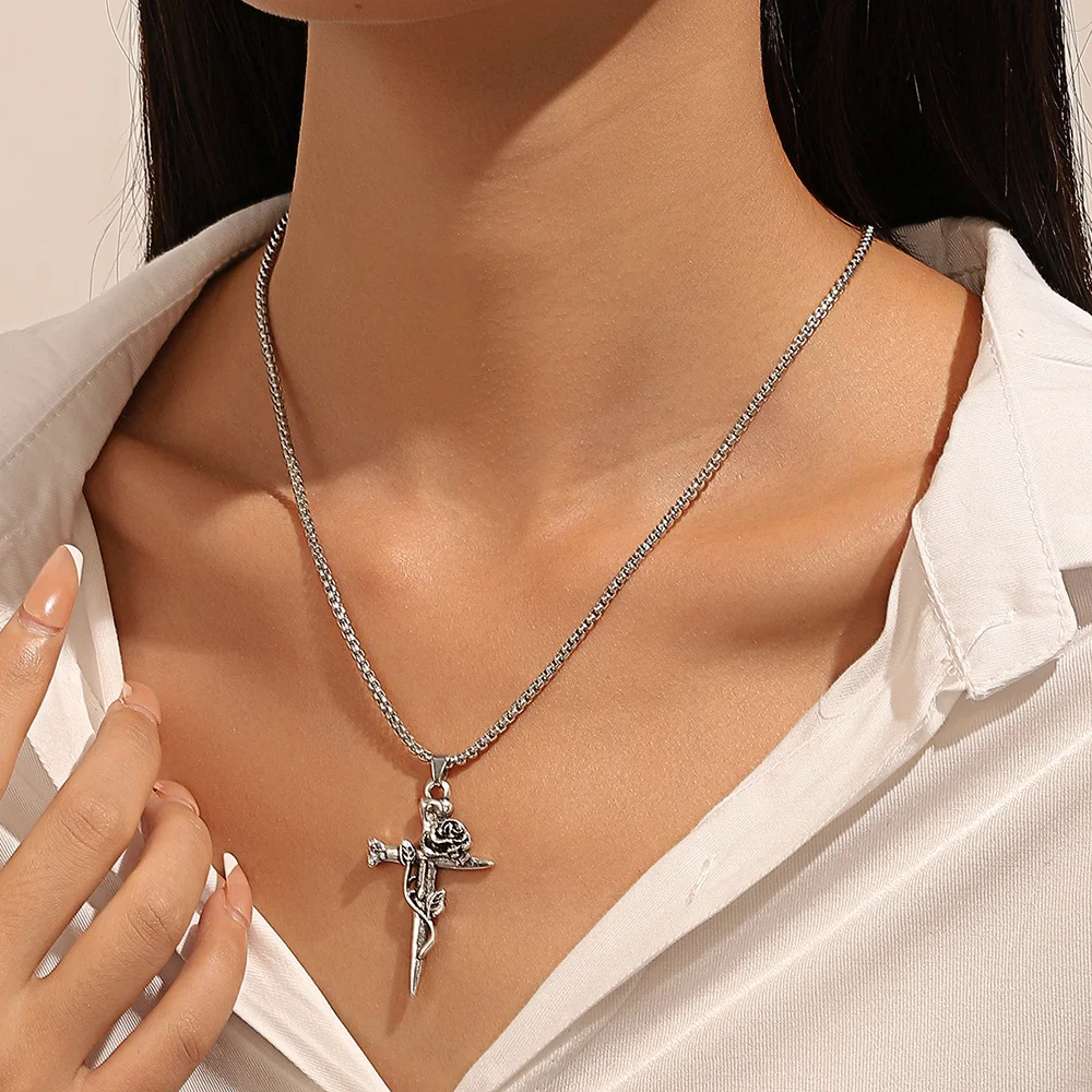 New vintage rose cross necklace men's and women's same ins fashion creative couple sweater chain hip-hop accessories choker
New vintage rose cross necklace men's and women's same ins fashion creative couple sweater chain hip-hop accessories choker