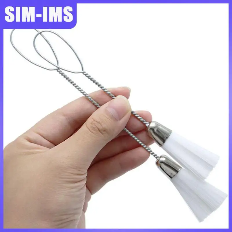 Multi-function Keyboard Clean Brush Tail Double Ended Sewing Machine Cleaning Brush Curved Clean Sewing Machine Home Supplies 
Multi-function Keyboard Clean Brush Tail Double Ended Sewing Machine Cleaning Brush Curved Clean Sewing Machine Home Supplies