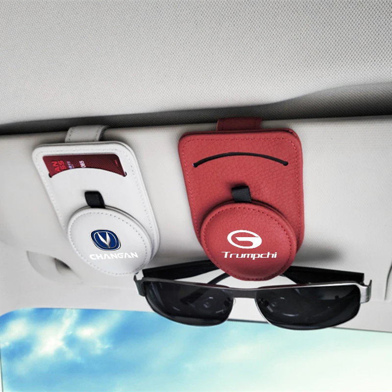 Автомобильный держатель для очков BMW E46 E60 E90 E91 E84 E85 E71 E38 E39 G11 G12 X5 G05 X3X4 F25 F26
Автомобильный держатель для очков BMW E46 E60 E90 E91 E84 E85 E71 E38 E39 G11 G12 X5 G05 X3X4 F25 F26