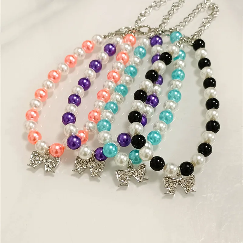 New Fashion Rhinestone Dog Collar for Small Dogs Chihuahua Cat Pearl Chains with Bowknot Pendant Jeweled Pet Products Supplier
New Fashion Rhinestone Dog Collar for Small Dogs Chihuahua Cat Pearl Chains with Bowknot Pendant Jeweled Pet Products Supplier