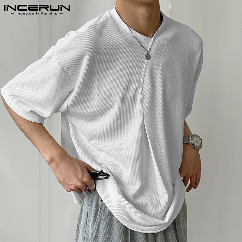 INCERUN Korean Style New Men's Solid Hot Sale Knit Stitching Camiseta Fashion Mlae V-neck Short-sleeved T-shirts S-5XL Tops 2022 
INCERUN Korean Style New Men's Solid Hot Sale Knit Stitching Camiseta Fashion Mlae V-neck Short-sleeved T-shirts S-5XL Tops 2022