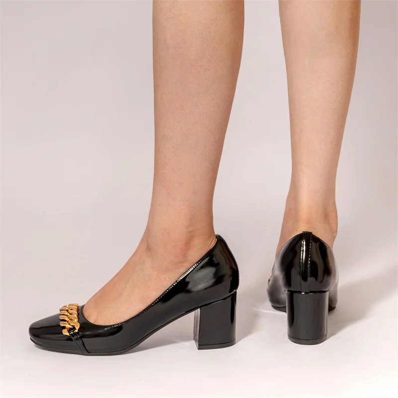 

Новинка 2023, женские осенние туфли на высоком каблуке в европейском и американском стиле с квадратной головкой и цепочкой, 4658