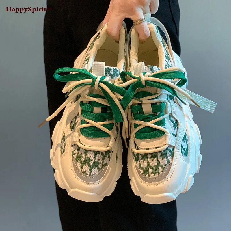 Women's Sneakers New Thick-soled old Shoes High-quality Running Shoes Cross Strap Designer Brand Fashion Tennis Shoes Women
Women's Sneakers New Thick-soled old Shoes High-quality Running Shoes Cross Strap Designer Brand Fashion Tennis Shoes Women
