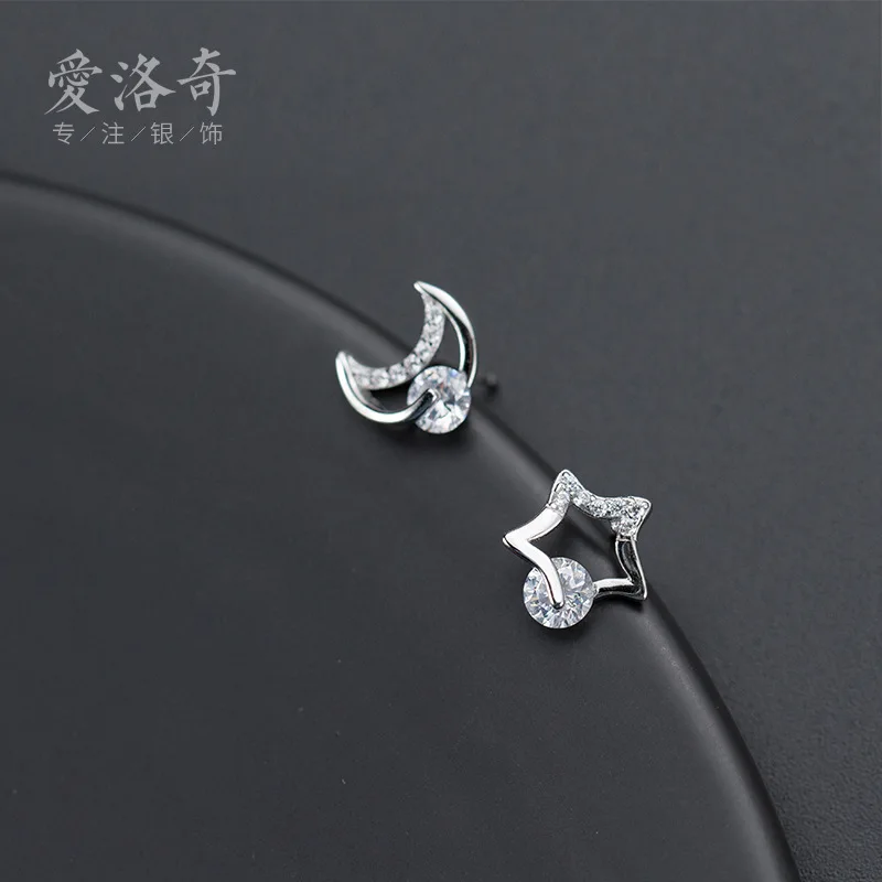 Star and Moon Stud Earring Women's Korean-Style Fashion Diamond-Embedded Star and Moon Ear Studs Asymmetric Ear Rings Women
Star and Moon Stud Earring Women's Korean-Style Fashion Diamond-Embedded Star and Moon Ear Studs Asymmetric Ear Rings Women