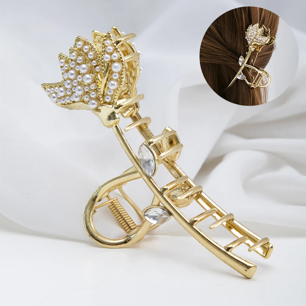 Lotus Pearl Hair Clip Flower Metal Hair Claw Women Girls Gold Hairpin Jewelry Wedding Headwear Hair Accessories Hair Crab 2022
Lotus Pearl Hair Clip Flower Metal Hair Claw Women Girls Gold Hairpin Jewelry Wedding Headwear Hair Accessories Hair Crab 2022