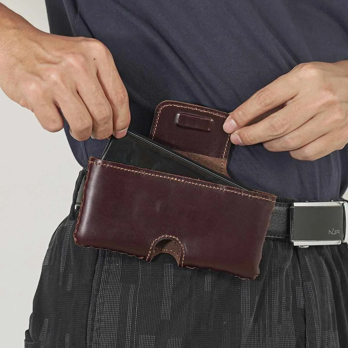 Новинка 2022, поясная сумка, держатель для телефона 6,5 дюйма, кобура из натуральной кожи в стиле ретро, поясная сумка, чехол для телефона, Сумка ...
Новинка 2022, поясная сумка, держатель для телефона 6,5 дюйма, кобура из натуральной кожи в стиле ретро, поясная сумка, чехол для телефона, Сумка ...