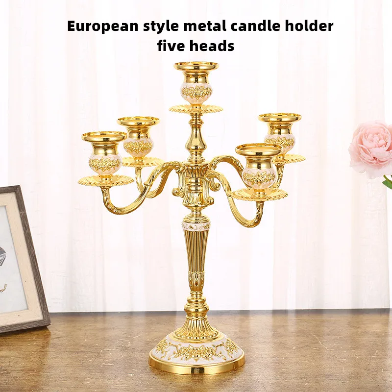 European-style metal candle holder retro creative romantic candlelight dinner golden wedding candle holder decoration ornaments
European-style metal candle holder retro creative romantic candlelight dinner golden wedding candle holder decoration ornaments