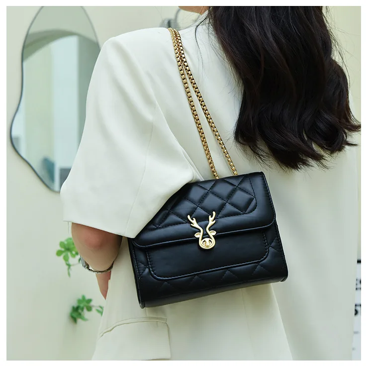 Luxury Brand Underarm Bags PU Leather Woman Crossbody Bags For Women Flap Clutch Handbag Metal Chain Small Shoulder Armpit Bag
Luxury Brand Underarm Bags PU Leather Woman Crossbody Bags For Women Flap Clutch Handbag Metal Chain Small Shoulder Armpit Bag