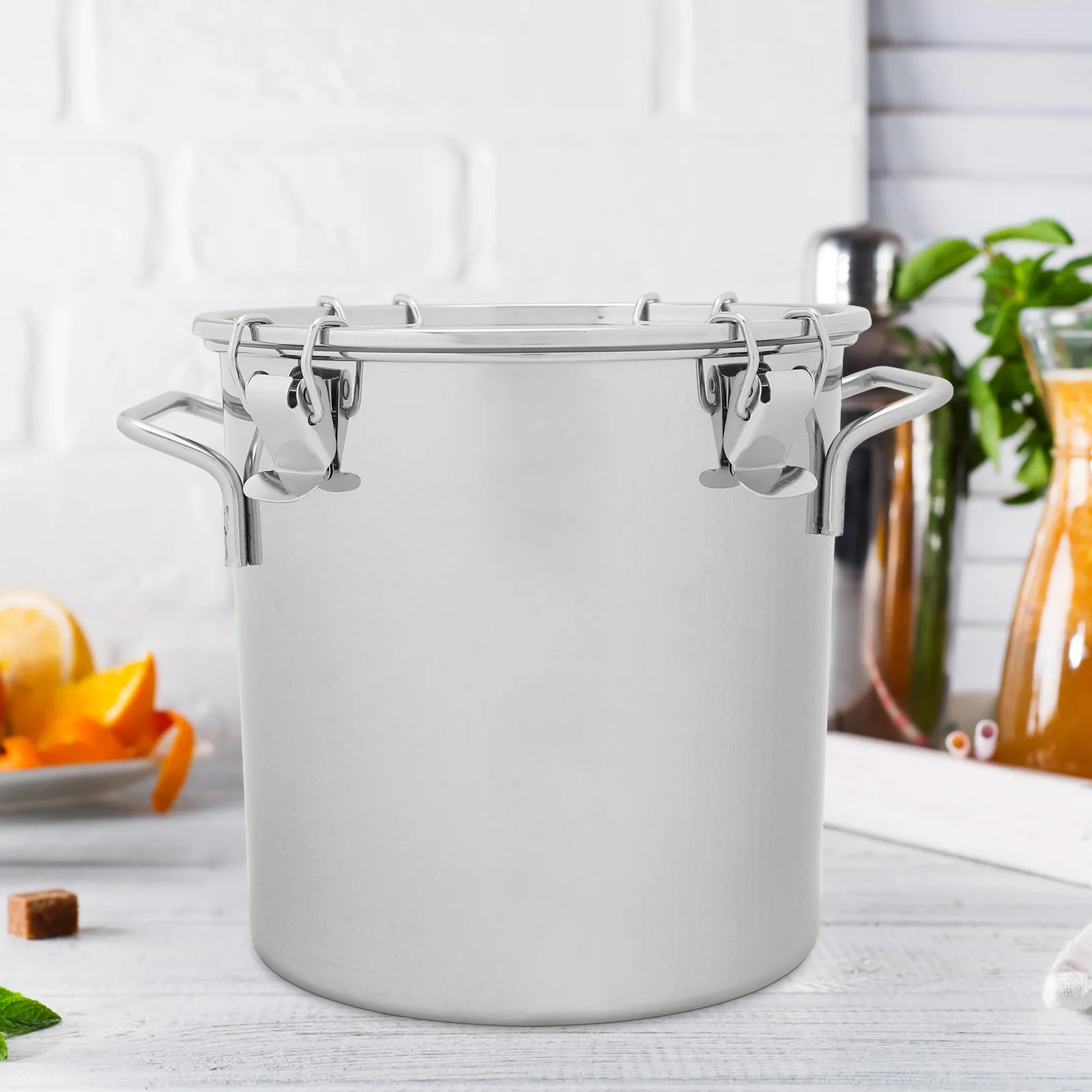 Stainless Steel Sealed Bucket Milk Canister Kitchen Storage Food Container Household Lid Grease Pail 
Stainless Steel Sealed Bucket Milk Canister Kitchen Storage Food Container Household Lid Grease Pail