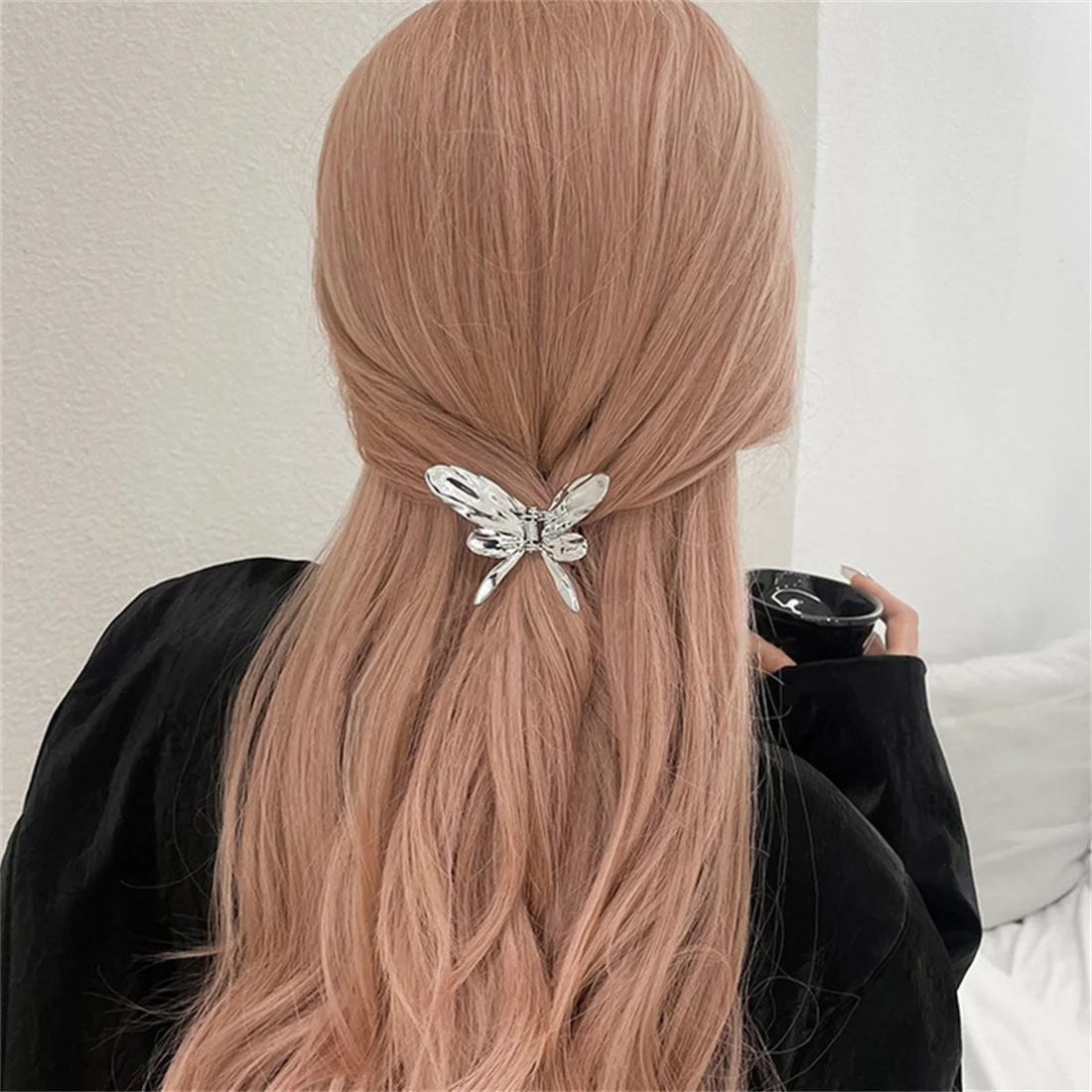 

Korea Geometric Shark Clip Hairpin Butterfly Grab Clip Metal Hair Claw Woman Girls Styling Barrette Headdress Hair Accessories