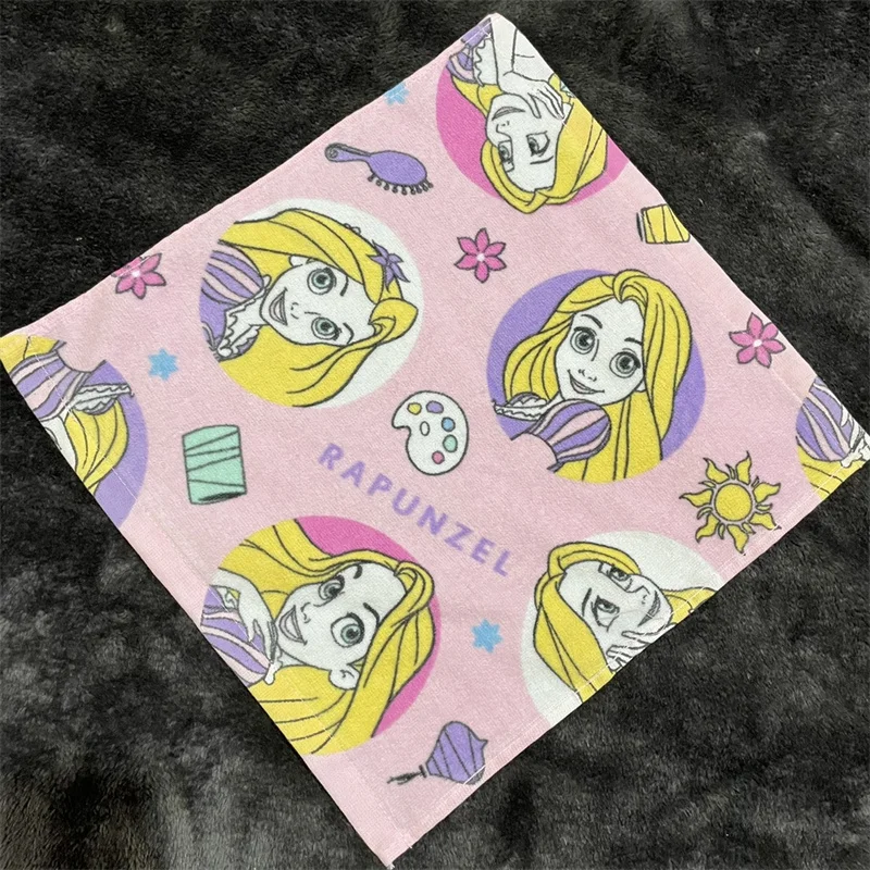 Милое Сетчатое полотенце для лица Disney с мультяшным рисунком, квадратный платок, детское абсорбирующее полотенце с маленькой русалочкой, подарок принцессе для девочки, 33x33 см
Милое Сетчатое полотенце для лица Disney с мультяшным рисунком, квадратный платок, детское абсорбирующее полотенце с маленькой русалочкой, подарок принцессе для девочки, 33x33 см