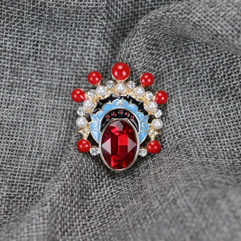 

Chinese Style Opera Mask Diamond Pearls Brooch Pin Insignia Chest Badges Decor Clothing Lightweight Jewelry Accessories