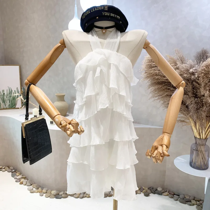 Niche Design New Women's Clothing 2022 Summer Design Super Fairy Ruffled Suspender Halter Neck high-grade Dress
Niche Design New Women's Clothing 2022 Summer Design Super Fairy Ruffled Suspender Halter Neck high-grade Dress