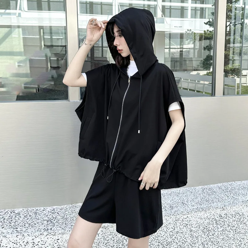 Japan Style Gothic Casual Two Piece Set Hoodie and Shorts 2023 Summer Streetwear Hip Hop Loose Sleeveless Black Hooded Coat 5291
Japan Style Gothic Casual Two Piece Set Hoodie and Shorts 2023 Summer Streetwear Hip Hop Loose Sleeveless Black Hooded Coat 5291