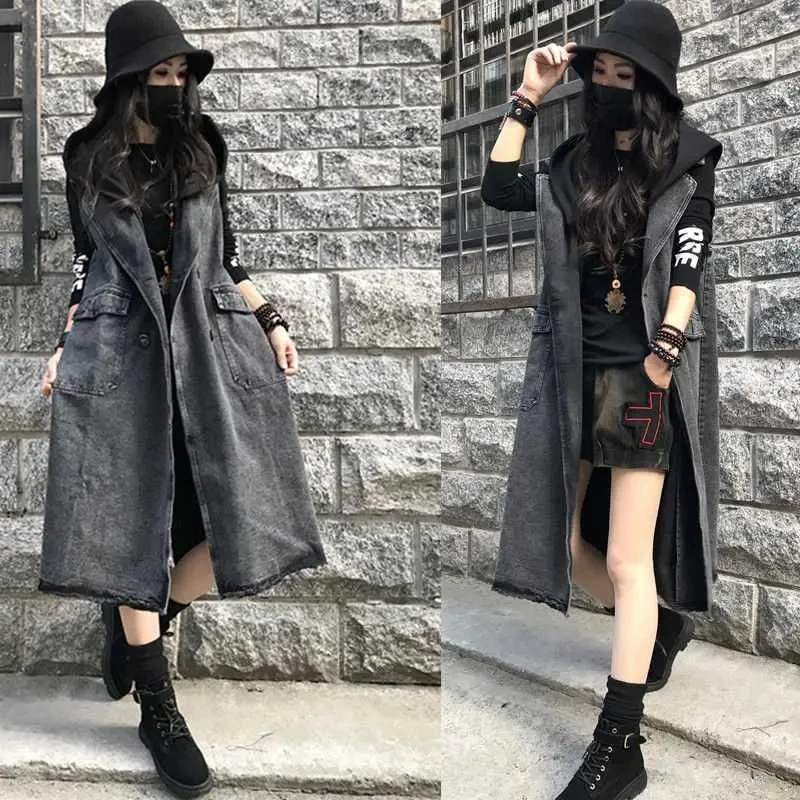 2022 Spring Fashion Womens Denim Vest Coat Midi Vintage Punk Style Waistcoat Female Cowboy Sleeveless Jacket Fashion Streetwear
2022 Spring Fashion Womens Denim Vest Coat Midi Vintage Punk Style Waistcoat Female Cowboy Sleeveless Jacket Fashion Streetwear