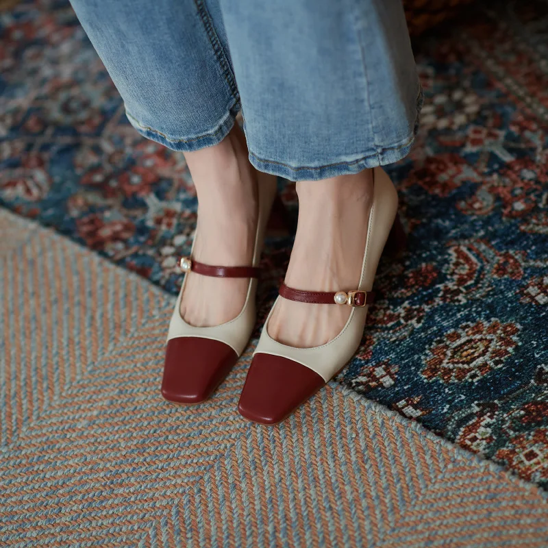 2022 Autumn Retro New Mary Jane Women's Fashion Color-blocking High Heels Pearl Buckle Comfortable Square Toe Shoes 34-39 Size
2022 Autumn Retro New Mary Jane Women's Fashion Color-blocking High Heels Pearl Buckle Comfortable Square Toe Shoes 34-39 Size