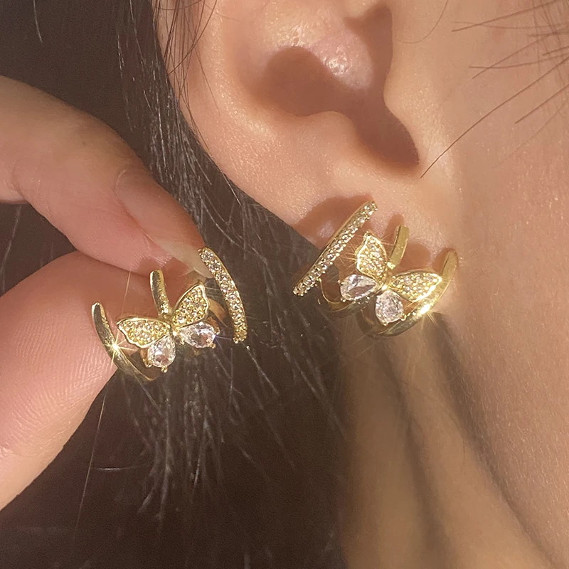 Edgy Butterfly Shaped Design Cubic Zirconia Stud Earrings Gold Plated Copper Earring For Women Hiphop Birthday Party Jewelry
Edgy Butterfly Shaped Design Cubic Zirconia Stud Earrings Gold Plated Copper Earring For Women Hiphop Birthday Party Jewelry
