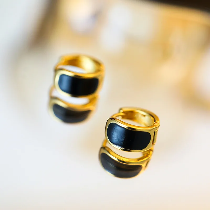C Shape Irregular Black Stud Earrings for Woman Korean Fashion Trendy Unusual Statement Earrings Party Girls Jewelry Accessories
C Shape Irregular Black Stud Earrings for Woman Korean Fashion Trendy Unusual Statement Earrings Party Girls Jewelry Accessories
