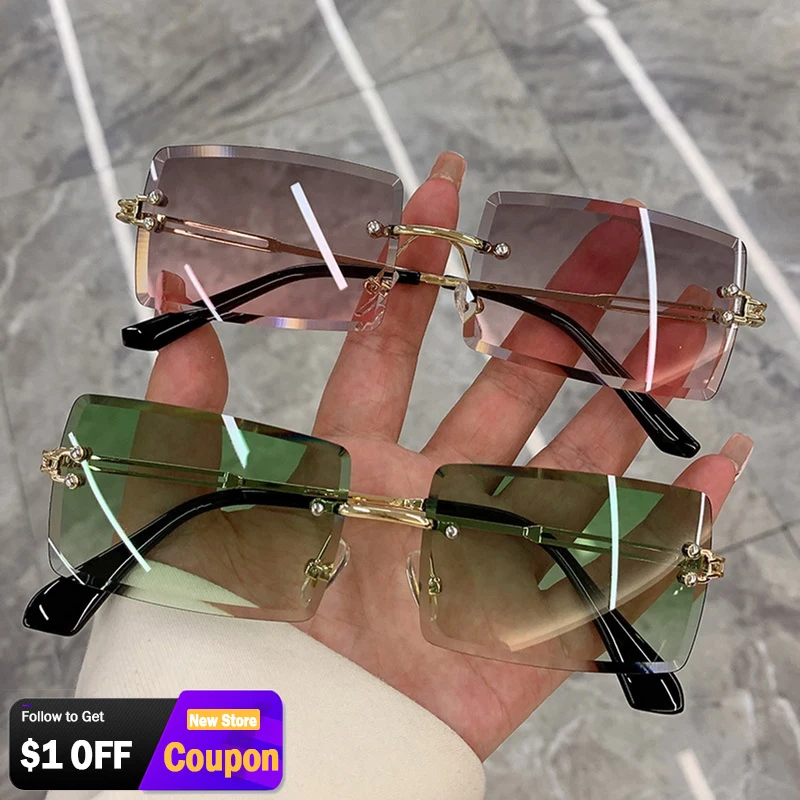 2023 New Fashion Rimless Rectangle Sunglasses Vintage Gradient Frameless Shades UV400 Summer Traveling Sun Glasses for Women
2023 New Fashion Rimless Rectangle Sunglasses Vintage Gradient Frameless Shades UV400 Summer Traveling Sun Glasses for Women