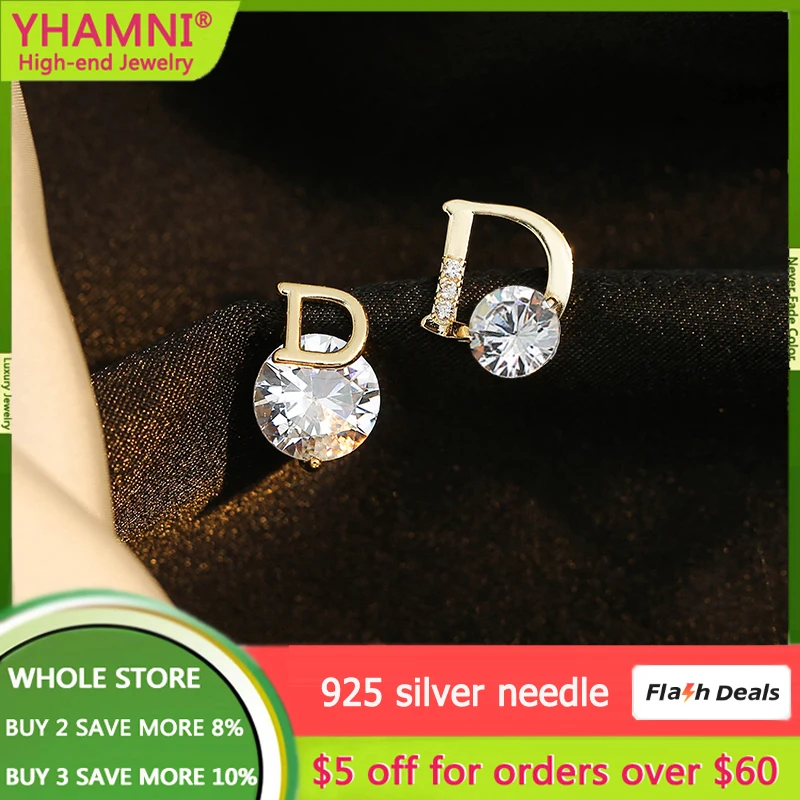 New Shiny Zircon Gold Color Asymmetric D Letter Stud Earrings for Women Fashion Korean Jewelry Party Girl's Sexy Luxury Earrings
New Shiny Zircon Gold Color Asymmetric D Letter Stud Earrings for Women Fashion Korean Jewelry Party Girl's Sexy Luxury Earrings