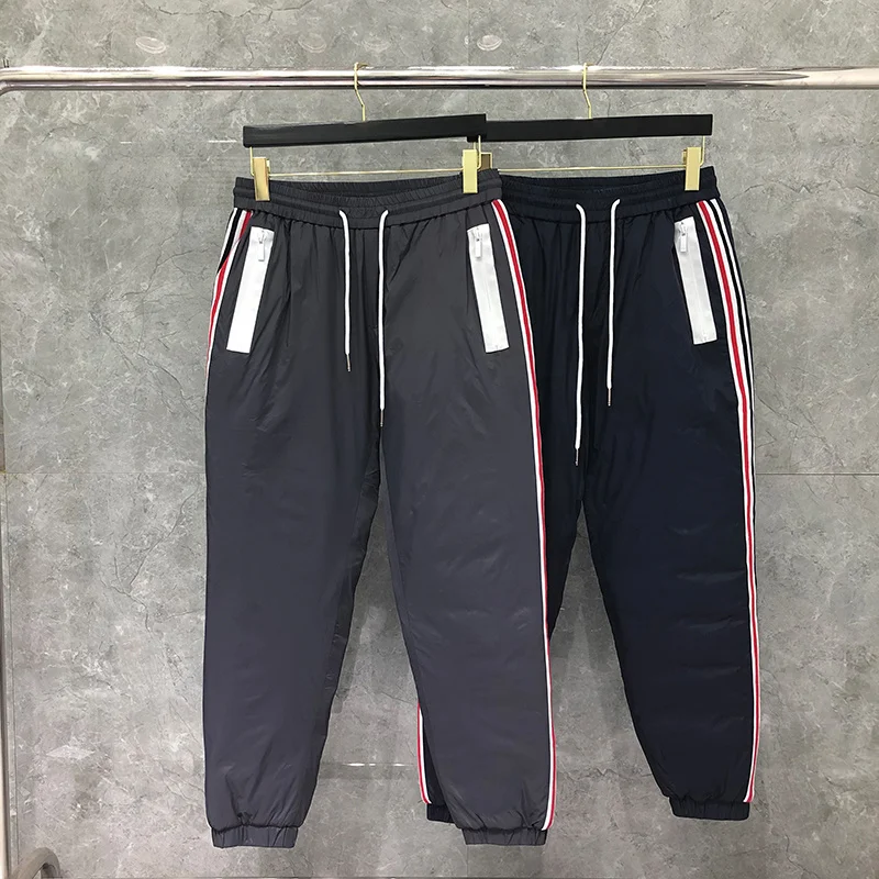 THOM TB Man Pant Fashion Brand Men's Winter sweatpants Classic RWB Side Seam Stripe Down-Filled Trousers For Men Casual TB Pants
THOM TB Man Pant Fashion Brand Men's Winter sweatpants Classic RWB Side Seam Stripe Down-Filled Trousers For Men Casual TB Pants