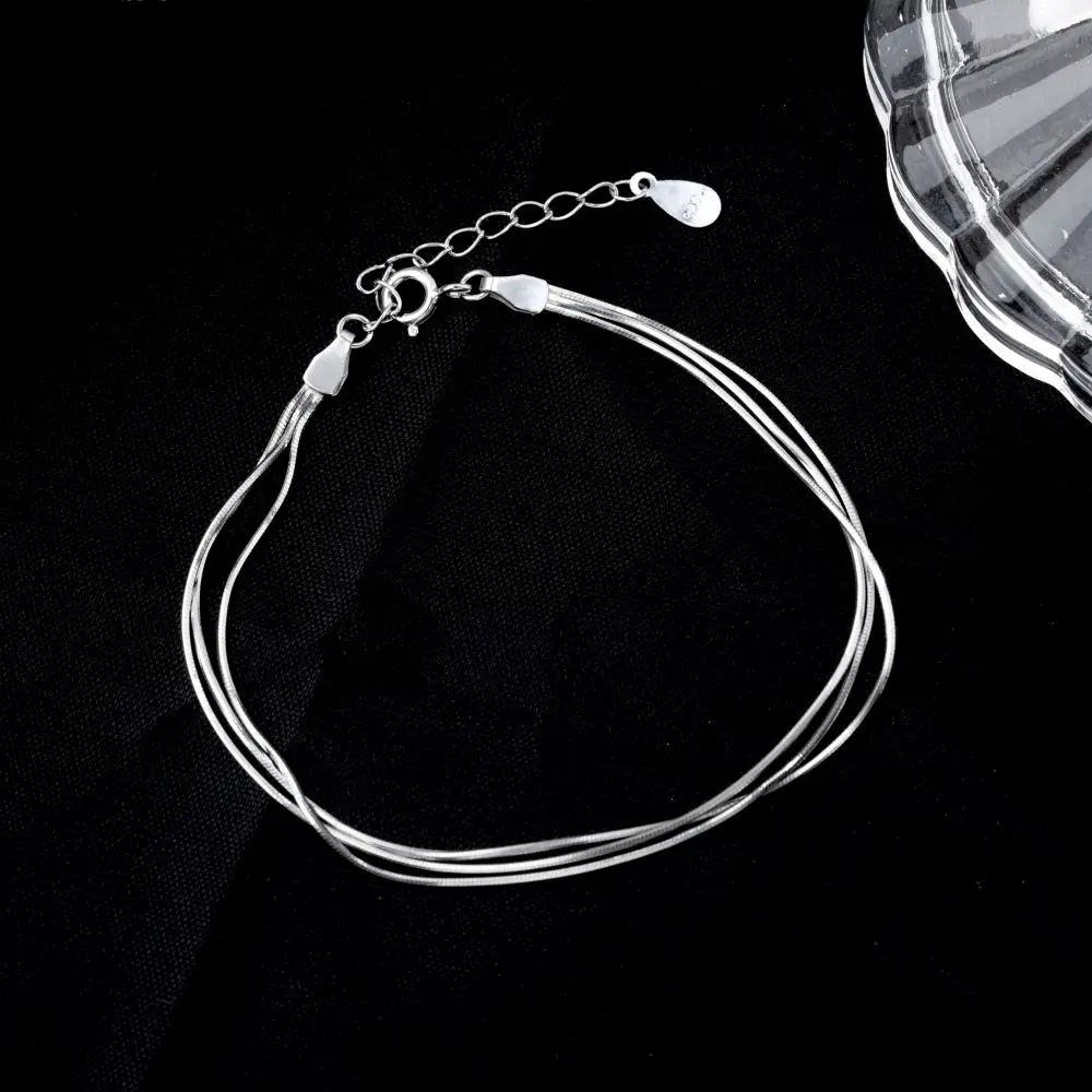 925 Silver Simple Three Layer Snake Bone Bracelet Fashion Jewelry Exquisite For Decoration 2022 New Brand
925 Silver Simple Three Layer Snake Bone Bracelet Fashion Jewelry Exquisite For Decoration 2022 New Brand