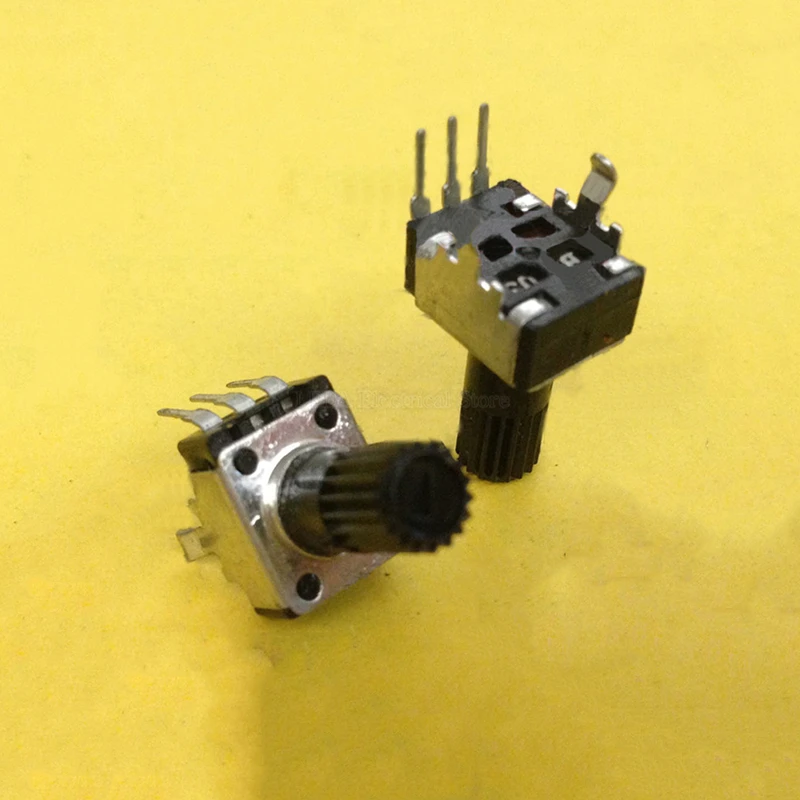 5Pcs WH9011-2T 09mm Insulated Shaft Rotary Potentiometer Circuit Board B10K 5K 20K 50K 100K
5Pcs WH9011-2T 09mm Insulated Shaft Rotary Potentiometer Circuit Board B10K 5K 20K 50K 100K