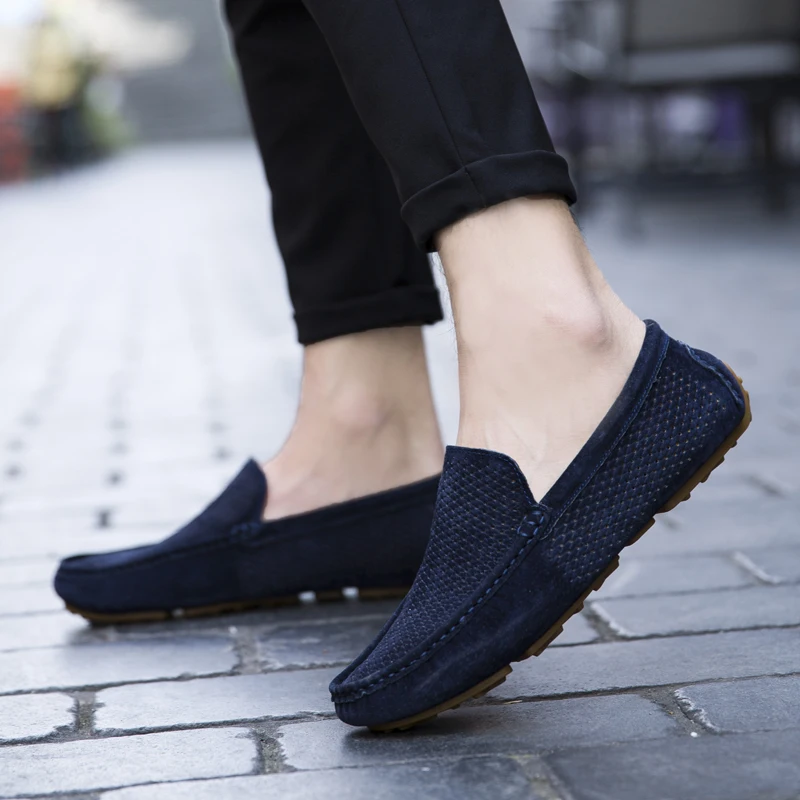 Coslony New Men Shoes 2022 Summer Designer Loafers Casual Flat Shoes Men Driving Shoes Slip on Men Moccasins Breathable Italian
Coslony New Men Shoes 2022 Summer Designer Loafers Casual Flat Shoes Men Driving Shoes Slip on Men Moccasins Breathable Italian