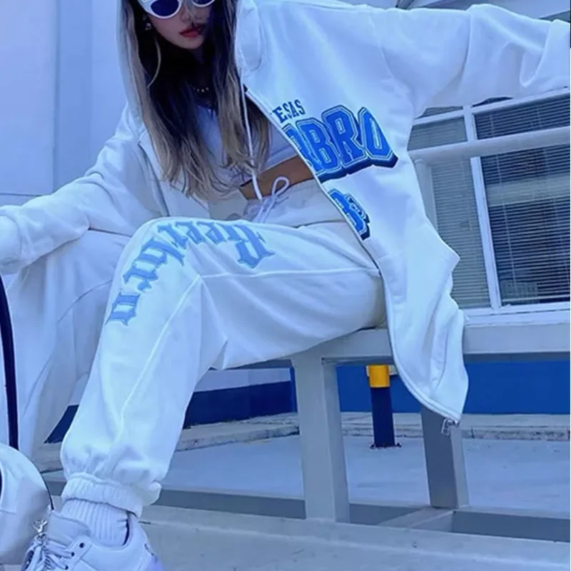 Women Autumn Blue Korean Gothic Clothes Letter Printing Pure White Long Sleeved Retro Female Oversized Zip Up Sports Hoodie
Women Autumn Blue Korean Gothic Clothes Letter Printing Pure White Long Sleeved Retro Female Oversized Zip Up Sports Hoodie
