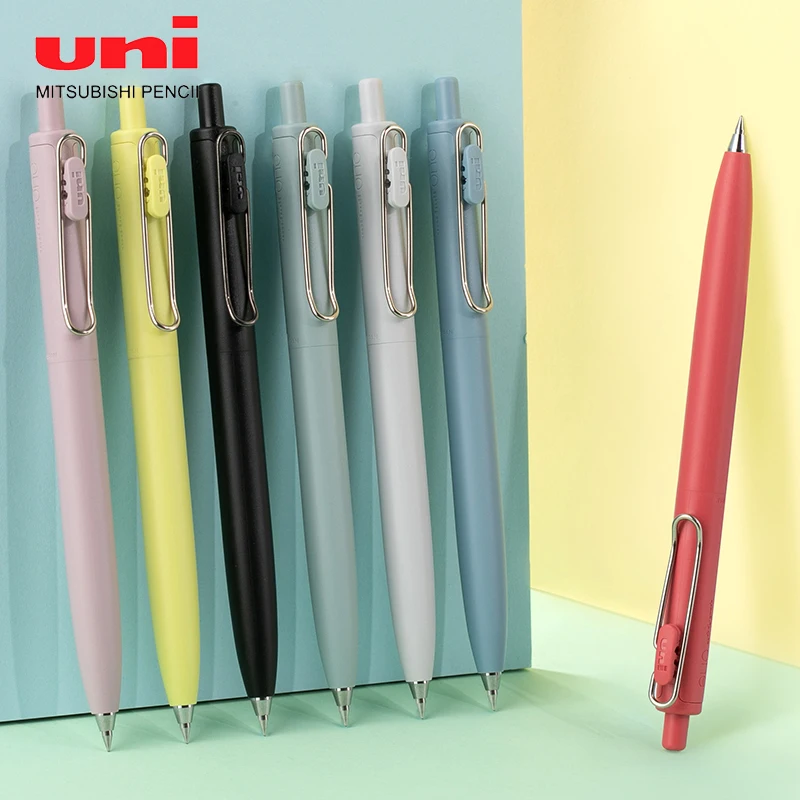 

UNI Limited компактная гелевая ручка с толстым сердечником второго поколения UMN-SF-38/05 0,5/0,38 мм плавное письмо низкий центр тяжести