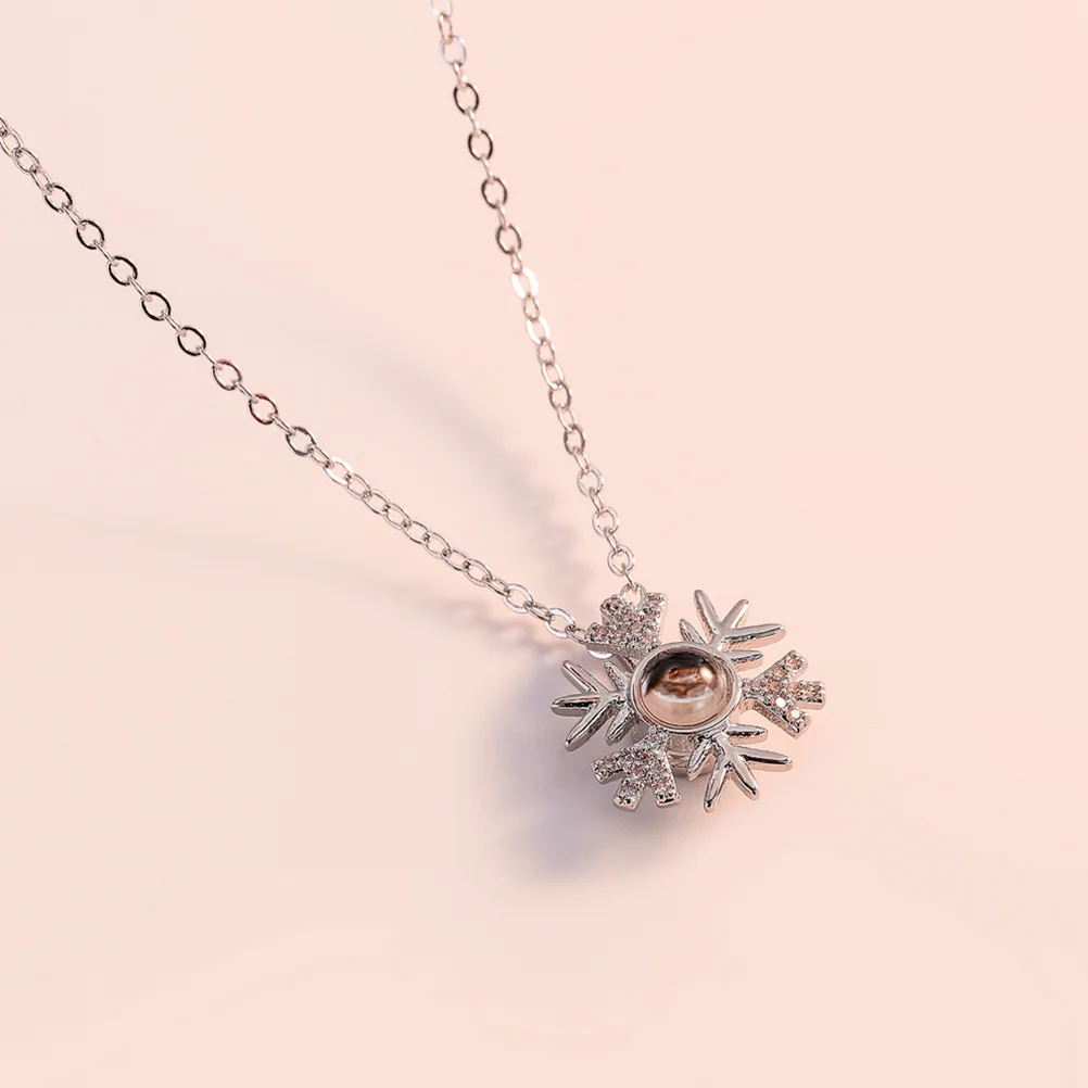 1pc Elegant Fashion Rhinestone Necklace Romantic Love Memory Jewelry for Wedding Party Graduation
1pc Elegant Fashion Rhinestone Necklace Romantic Love Memory Jewelry for Wedding Party Graduation