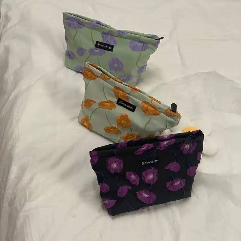 Cosmetic Bags for Women Girls Gifts Organizer Makeup Bag Large Capacity Purse Travel Bags for Cosmetics Zipper Storage Pouch
Cosmetic Bags for Women Girls Gifts Organizer Makeup Bag Large Capacity Purse Travel Bags for Cosmetics Zipper Storage Pouch