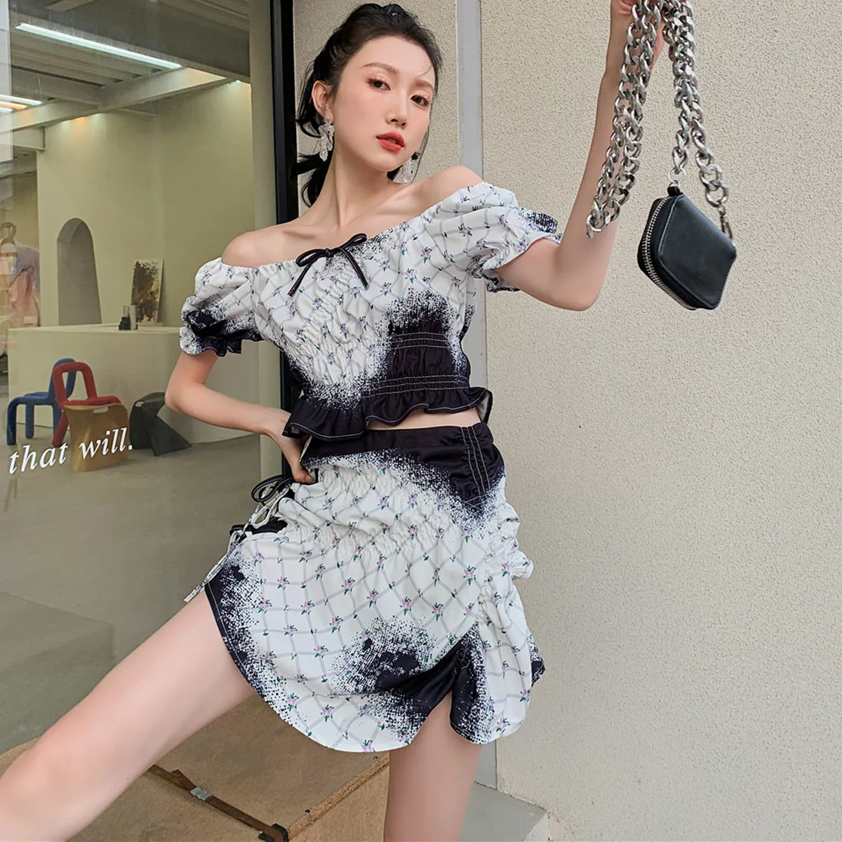 Summer Sweet Tie Dye Skirts Two-piece Sets Womens Fashion Street Puff Sleeve Crop Top Asymmetric Bandage Mini Skirt Hot Girl Set
Summer Sweet Tie Dye Skirts Two-piece Sets Womens Fashion Street Puff Sleeve Crop Top Asymmetric Bandage Mini Skirt Hot Girl Set