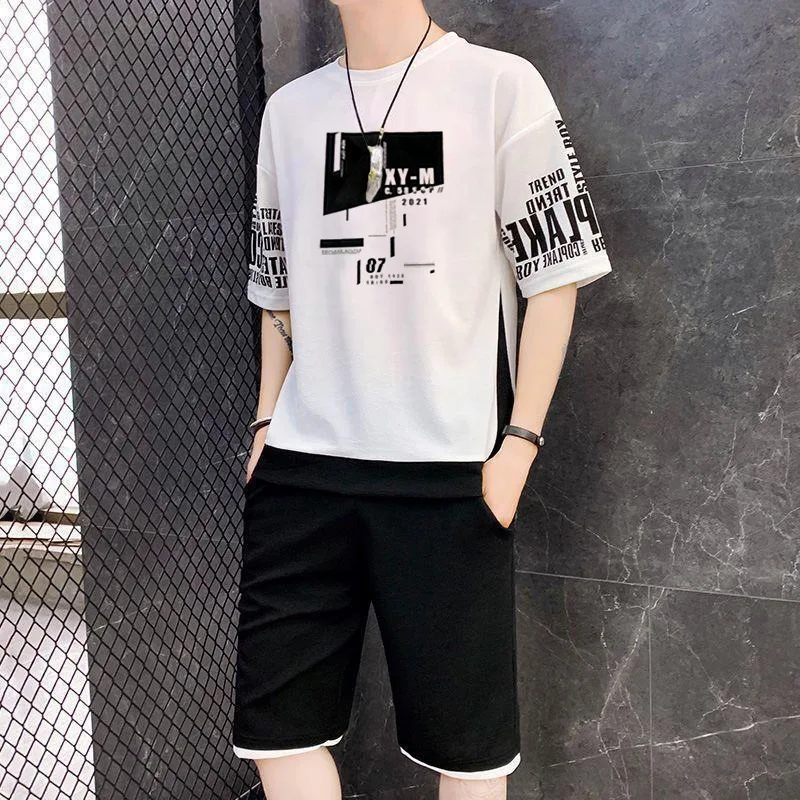 Men's sports suits 2022 summer new trend casual short-sleeved men's clothes with a handsome set of clothes summer clothes
Men's sports suits 2022 summer new trend casual short-sleeved men's clothes with a handsome set of clothes summer clothes