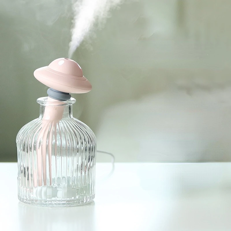 1Pcs Mini Air Humidifier Creative Flying Saucer Humidifier Aroma Diffuser Mist Maker For Home Office Humidification Detachable
1Pcs Mini Air Humidifier Creative Flying Saucer Humidifier Aroma Diffuser Mist Maker For Home Office Humidification Detachable