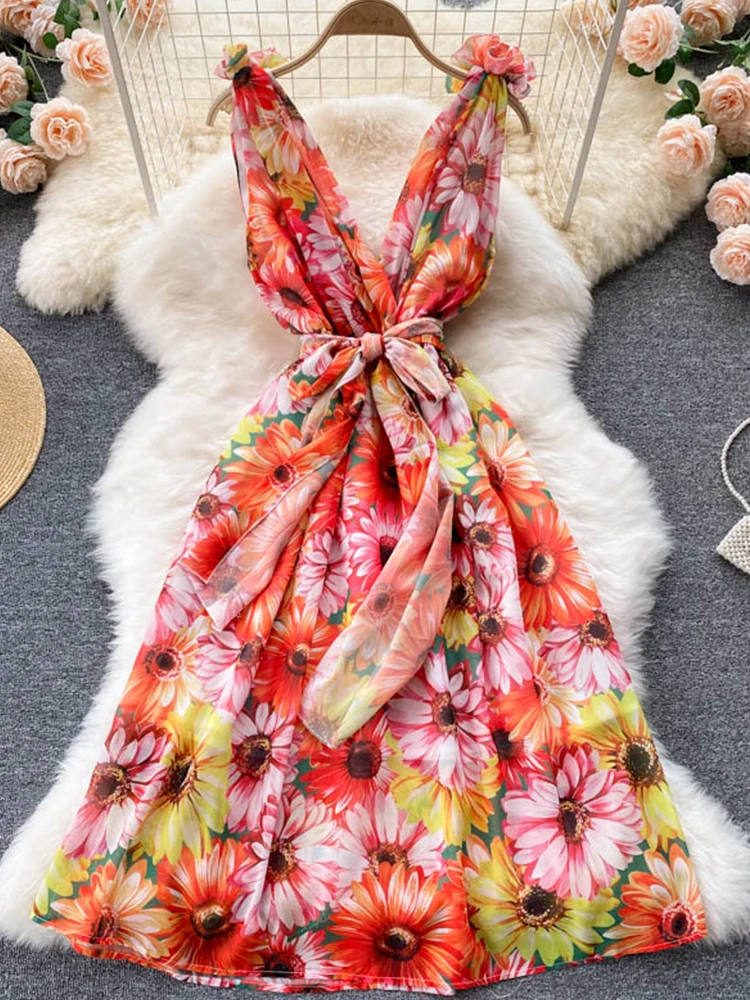 Fitaylor New Summer Sexy Women V-neck Spaghetti Strap Backless Dress Casual Female Floral Print Midi Dress Seaside Holiday Dress
Fitaylor New Summer Sexy Women V-neck Spaghetti Strap Backless Dress Casual Female Floral Print Midi Dress Seaside Holiday Dress