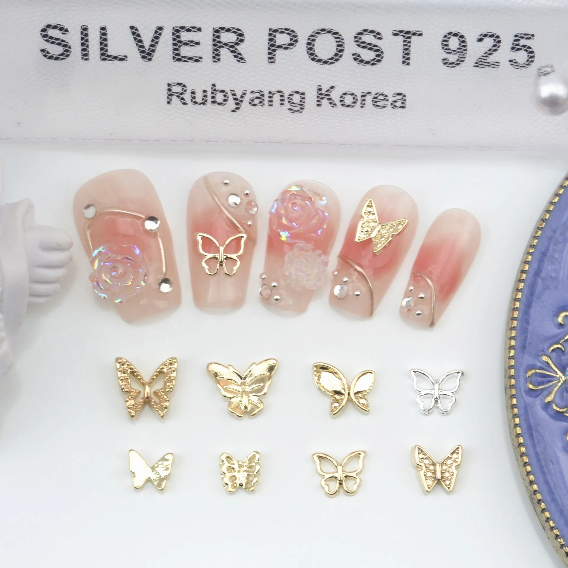 Nail Enhancement Butterfly Metal Jewelry Light Luxury Diamond Setting Two section Stereoscopic Butterfly Light Therapy Nail
Nail Enhancement Butterfly Metal Jewelry Light Luxury Diamond Setting Two section Stereoscopic Butterfly Light Therapy Nail