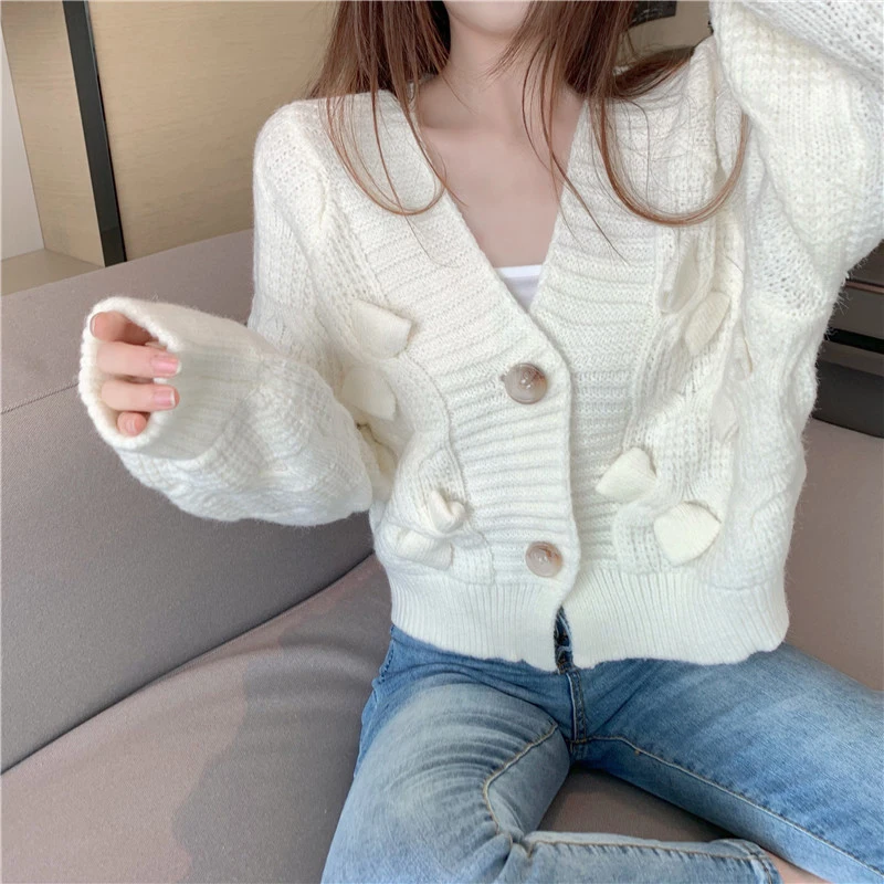 Autumn New Long Sleeve V-neck Knitted Cardigan Female Korean Sweet Bowknot Short Sweater Coats 2021 Causal Women Solid Jacket
Autumn New Long Sleeve V-neck Knitted Cardigan Female Korean Sweet Bowknot Short Sweater Coats 2021 Causal Women Solid Jacket