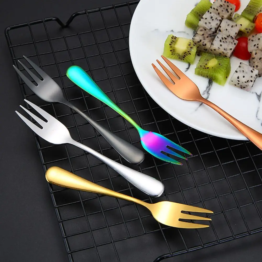 1pcs Fruit Forks Set Steel Small Fork Gold Fruit Fork Dessert Fork For Cake Snack Black Fork Mini Cake Forks Party
1pcs Fruit Forks Set Steel Small Fork Gold Fruit Fork Dessert Fork For Cake Snack Black Fork Mini Cake Forks Party