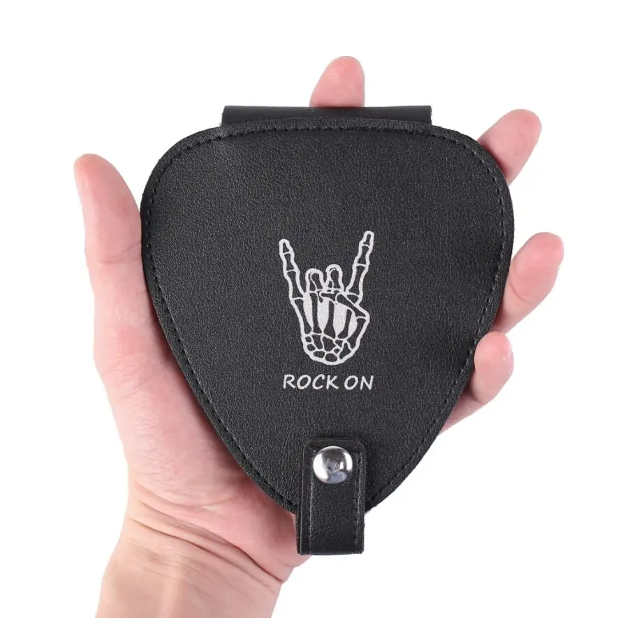 22x Guitar Pick 14 X 12 X 0.6CM Bag PU Leather Holder Case Plectrum Portable Waterproof With 22Pcs Guitar Picks
22x Guitar Pick 14 X 12 X 0.6CM Bag PU Leather Holder Case Plectrum Portable Waterproof With 22Pcs Guitar Picks