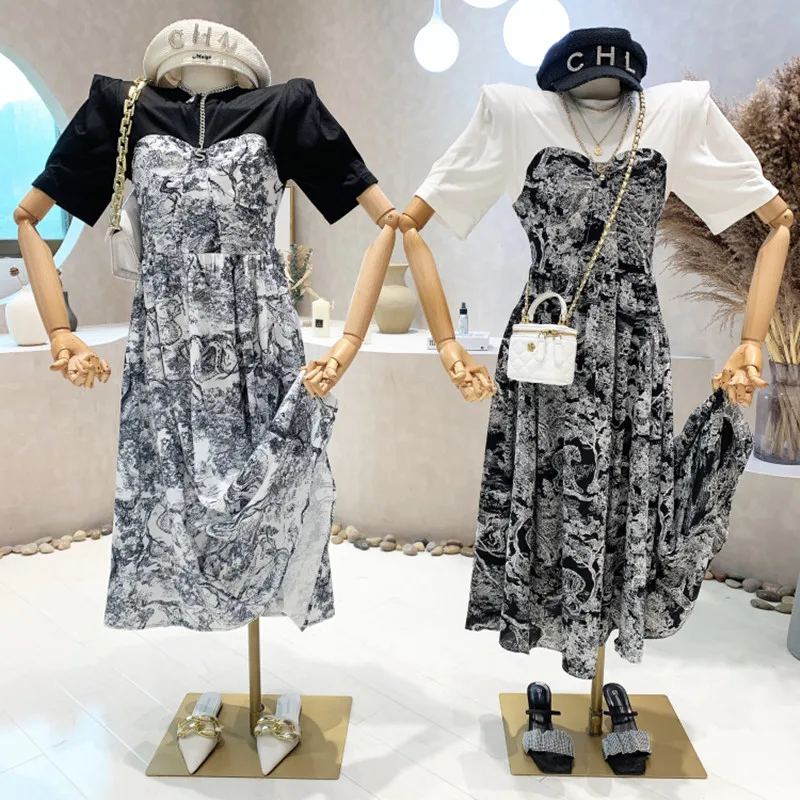 New Women's Clothing 2022 Summer Design medium and long stitched Color contrast printed short sleeved dress
New Women's Clothing 2022 Summer Design medium and long stitched Color contrast printed short sleeved dress