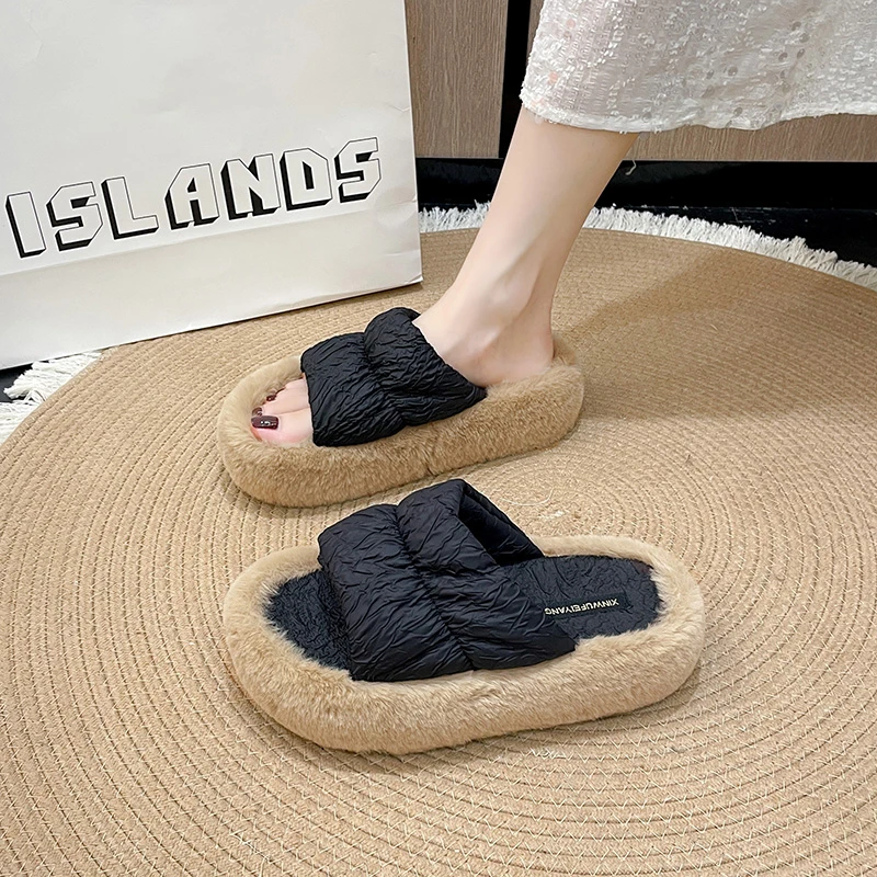 Shoes Woman 2023 Plush Slippers For Adults Rubber Flip Flops Pantofle Med Platform Fur Hawaiian Flat New Massage Slides with fur
Shoes Woman 2023 Plush Slippers For Adults Rubber Flip Flops Pantofle Med Platform Fur Hawaiian Flat New Massage Slides with fur