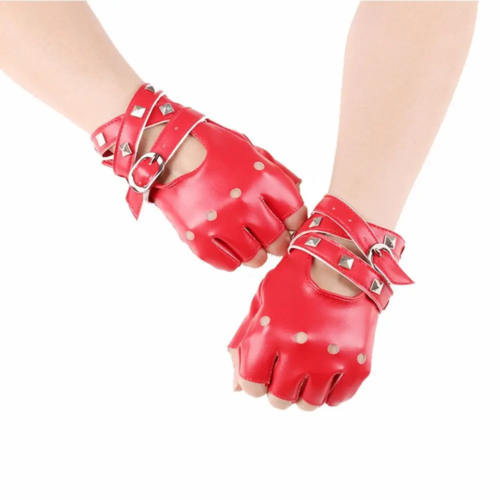 Finger Women Abrasion-resistant Hollow Metal Button Female Gloves Outdoor Sports Gloves Rock Rivet Mittens PU Leather Gloves
Finger Women Abrasion-resistant Hollow Metal Button Female Gloves Outdoor Sports Gloves Rock Rivet Mittens PU Leather Gloves