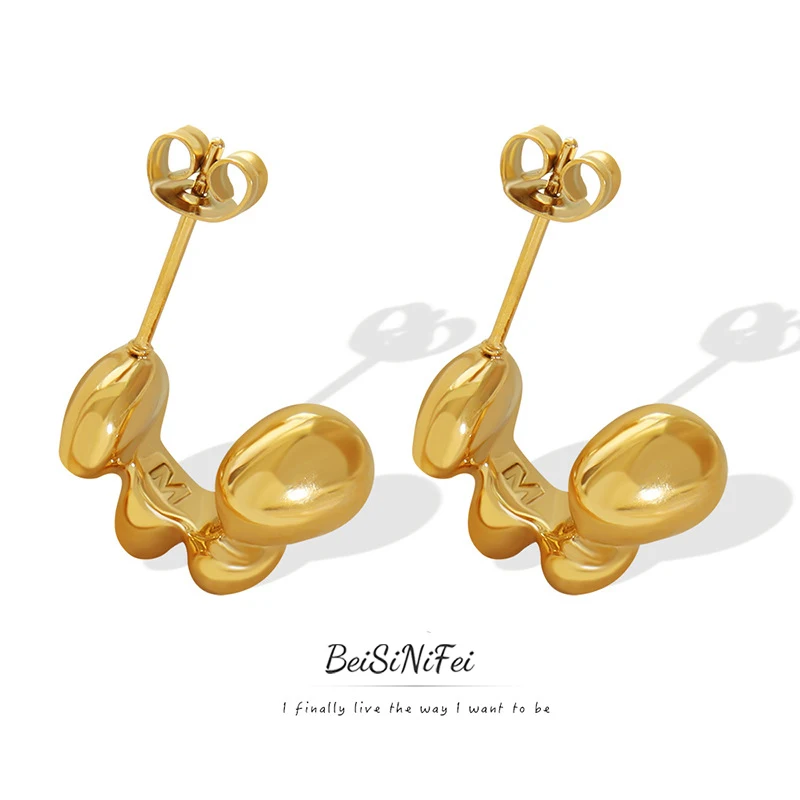 C-shaped earrings titanium steel gold-plated studs nightclub celebrity noble netizen hot models fashion women's jewellery
C-shaped earrings titanium steel gold-plated studs nightclub celebrity noble netizen hot models fashion women's jewellery