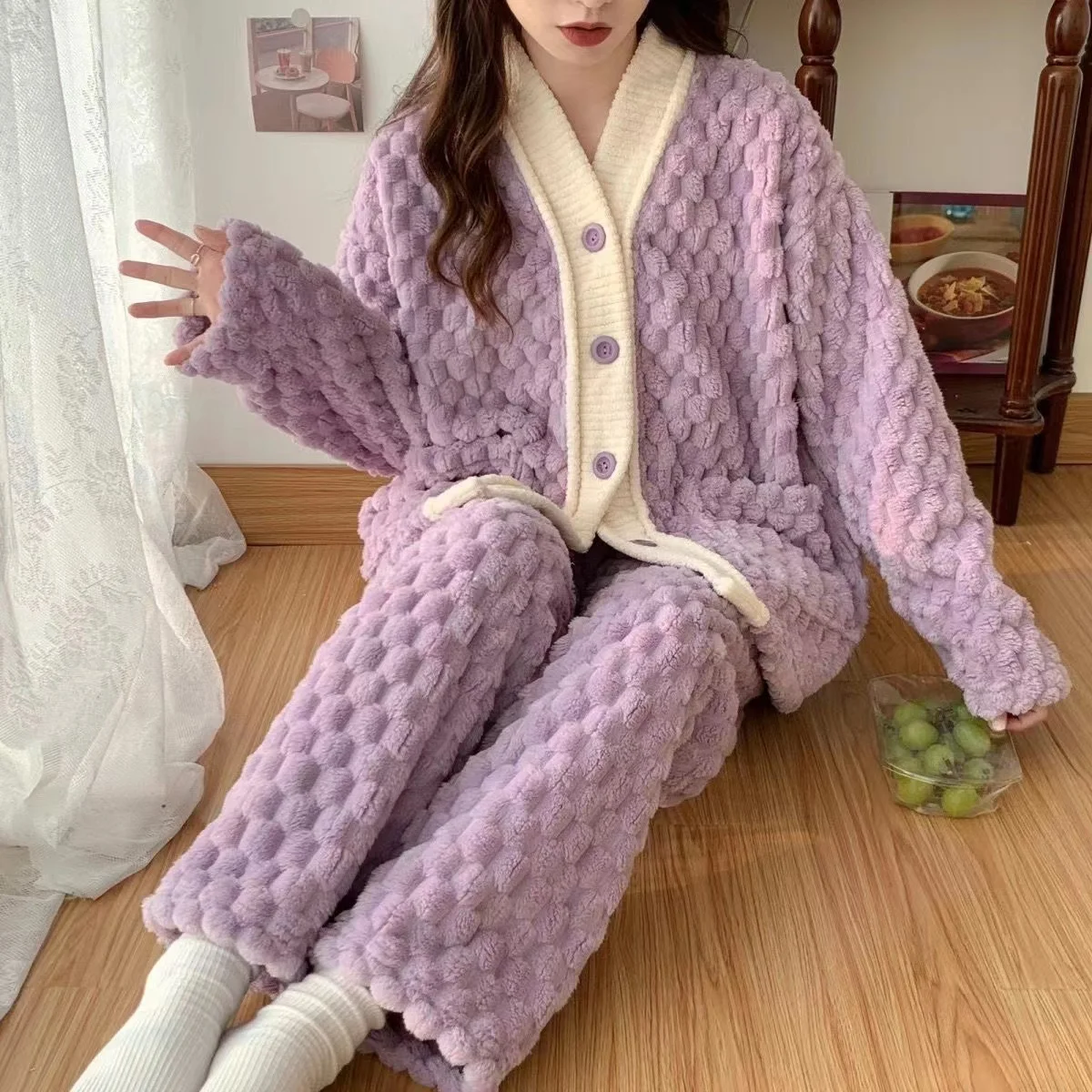 Coral Fleece Pajama Sets Women Winter Flannel Thick Pijamas Sleepwear Casual Homewear Girls Purple Pyjamas Suit 2Pcs/Set Lo
Coral Fleece Pajama Sets Women Winter Flannel Thick Pijamas Sleepwear Casual Homewear Girls Purple Pyjamas Suit 2Pcs/Set Lo