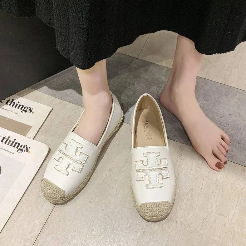 TB Fisherman Women's Shoes New Soft Leather Flat Bottom Versatile One Step Lazy Shoes Single Shoe Spring/Summer Women's Shoes
TB Fisherman Women's Shoes New Soft Leather Flat Bottom Versatile One Step Lazy Shoes Single Shoe Spring/Summer Women's Shoes