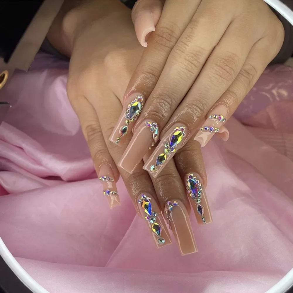 2022NEW French False Nails Detachable Long Rhinestone Coffin Fake Nails Acrylic Beauty Print Bride Ballerina Nail Art Full Tips
2022NEW French False Nails Detachable Long Rhinestone Coffin Fake Nails Acrylic Beauty Print Bride Ballerina Nail Art Full Tips