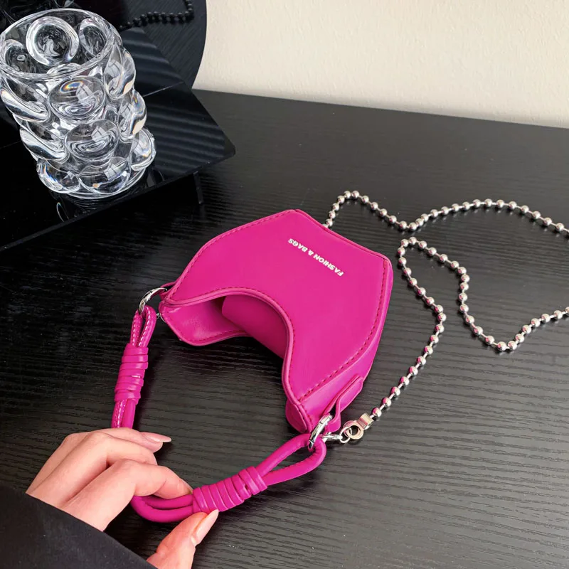 Fashion Mini Shoulder Bags for Women 2023 Trend Women's Designer Chain Crossbody Bag Simple Solid Leather Handbags and Purses
Fashion Mini Shoulder Bags for Women 2023 Trend Women's Designer Chain Crossbody Bag Simple Solid Leather Handbags and Purses